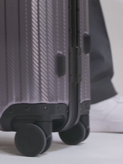 Zuitcase aluminiumskuffert grå